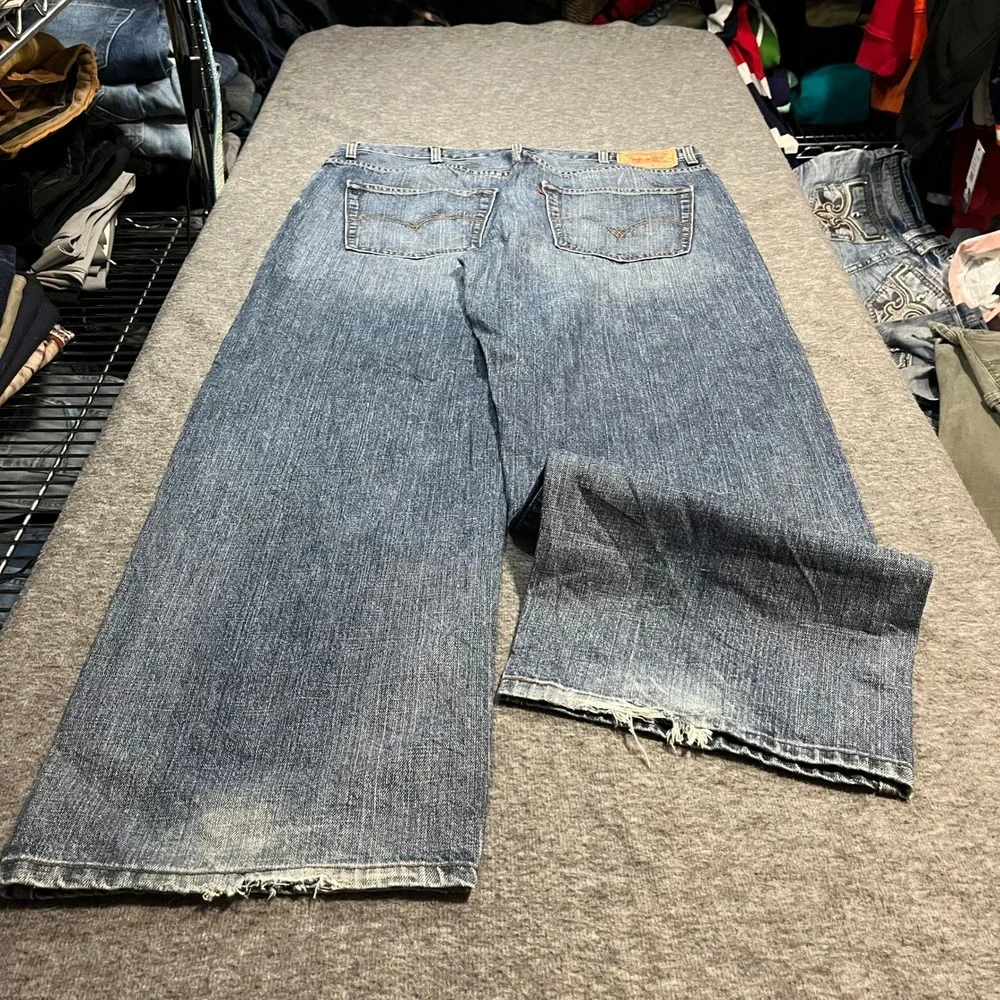 Levis 569 Loose Straight Leg Jeans Blue Denim Mens 38x32 Distressed 00569-0162